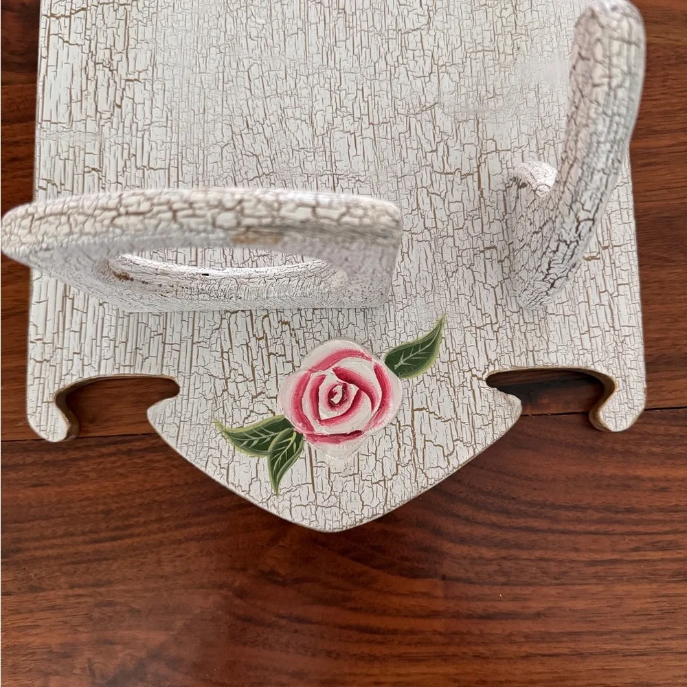 County Style Wooden Wall Shelf Painted Wood Home Decor
